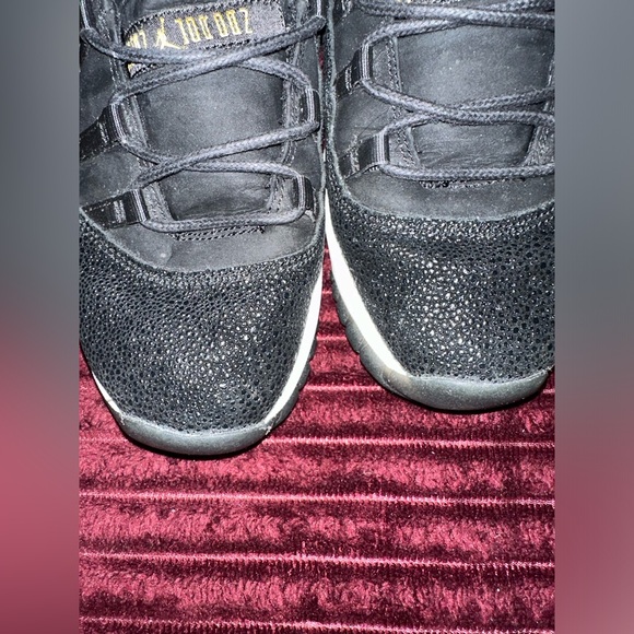 Jordan 11 Retro Heiress Stingray - Picture 8 of 15